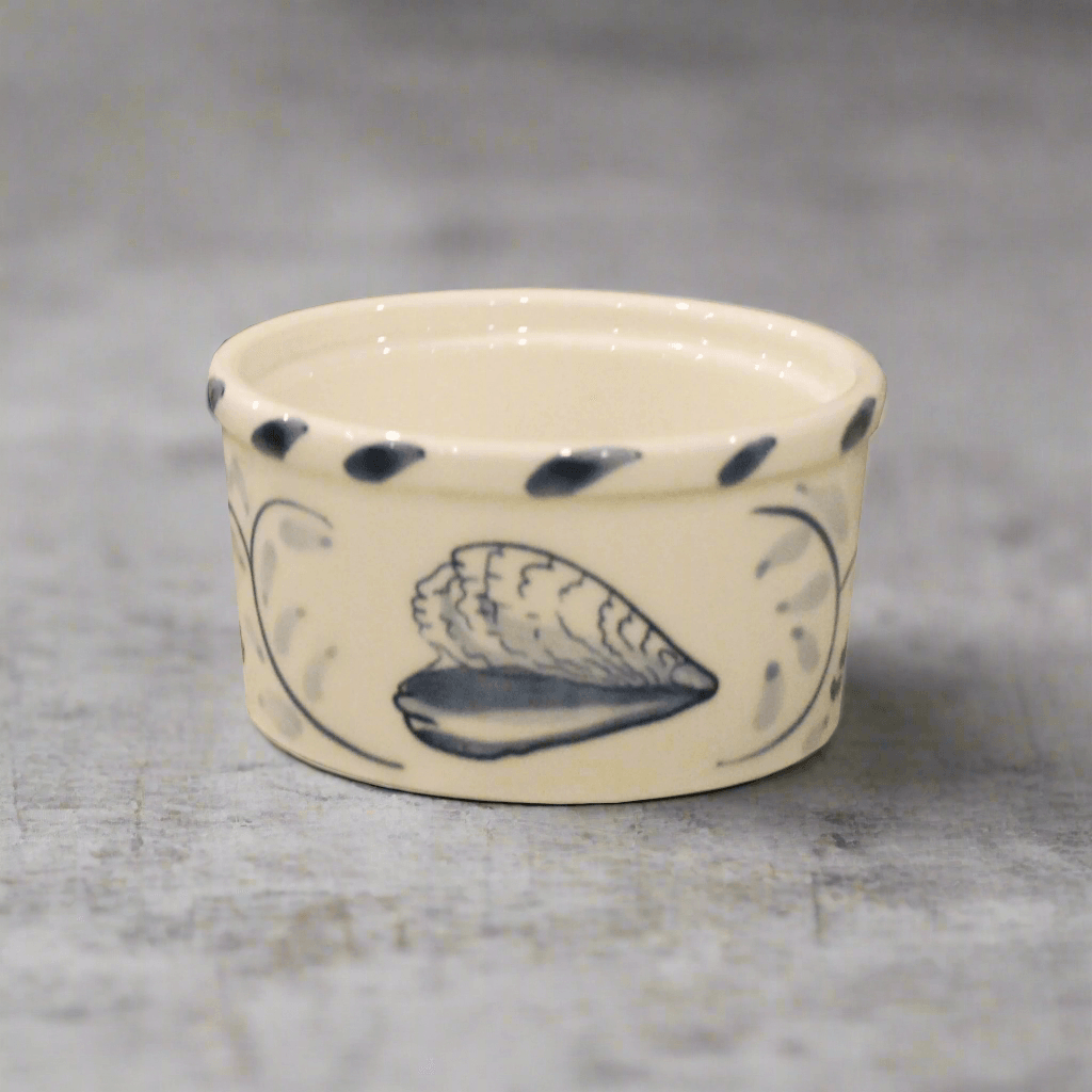 Oyster / Small Ramekin